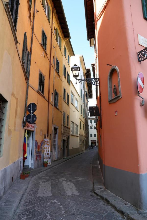 Cozy Apartment Near Ponte Vecchio فلورنس المظهر الخارجي الصورة
